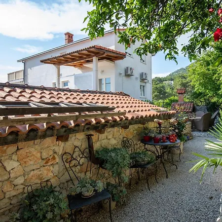 Komarna Komarna Iii アパート *