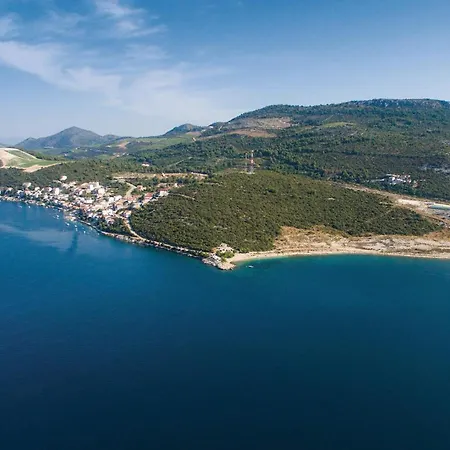 Komarna Komarna Iii アパート コマルナ