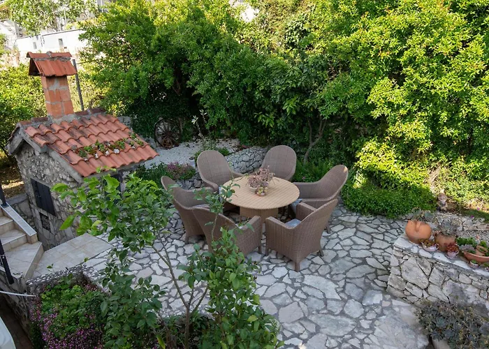 Komarna Komarna Iii Apartamento *