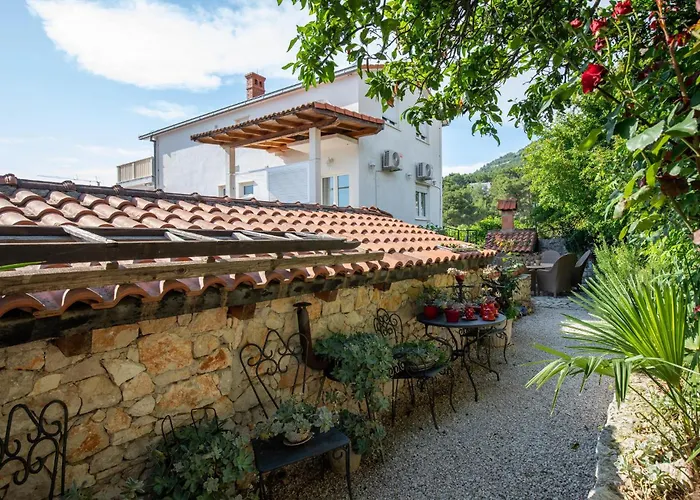 Komarna Komarna Iii Apartamento *