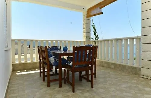 Apartamento Komarna Komarna Iii